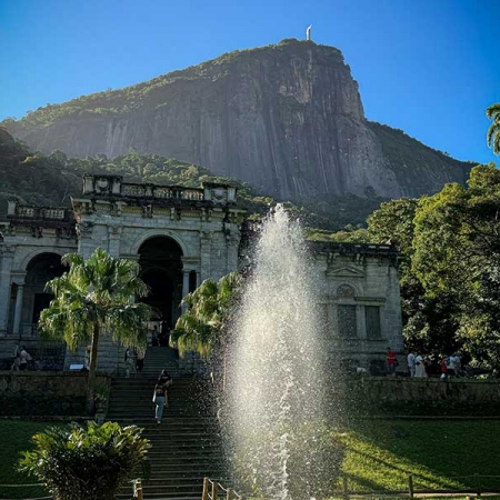 Trilha do Cristo Redentor no Corcovado - Rio de Janeiro