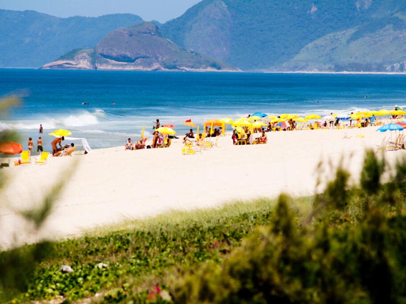 As 10 melhores praias do Rio de Janeiro - Praia da Reserva (2) As 10 melhores praias do Rio de Janeiro - Praia da Reserva