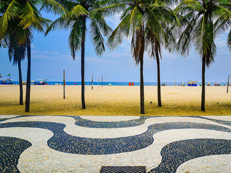 As 10 melhores praias do Rio de Janeiro - Praia de Copacabana (2) As 10 melhores praias do Rio de Janeiro - Praia de Copacabana