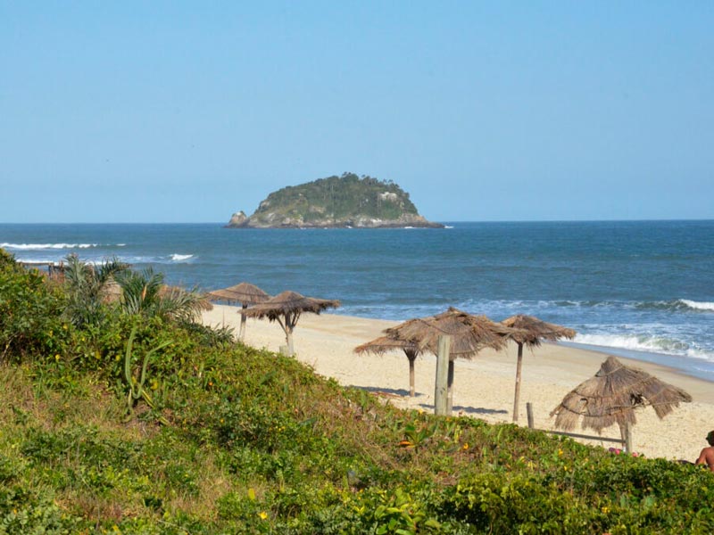 As 10 melhores praias do Rio de Janeiro - Praia de Grumari (1) As 10 melhores praias do Rio de Janeiro - Praia de Grumari